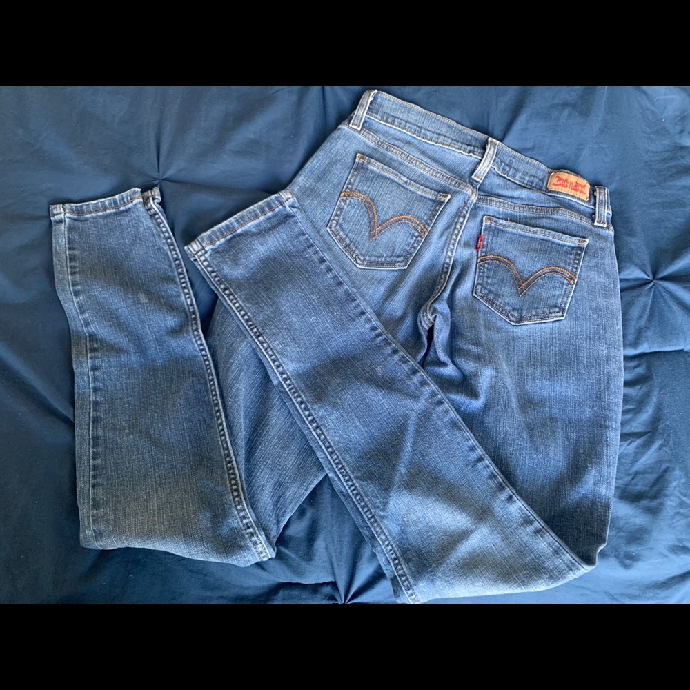 Levi 437 Skinny Jeans